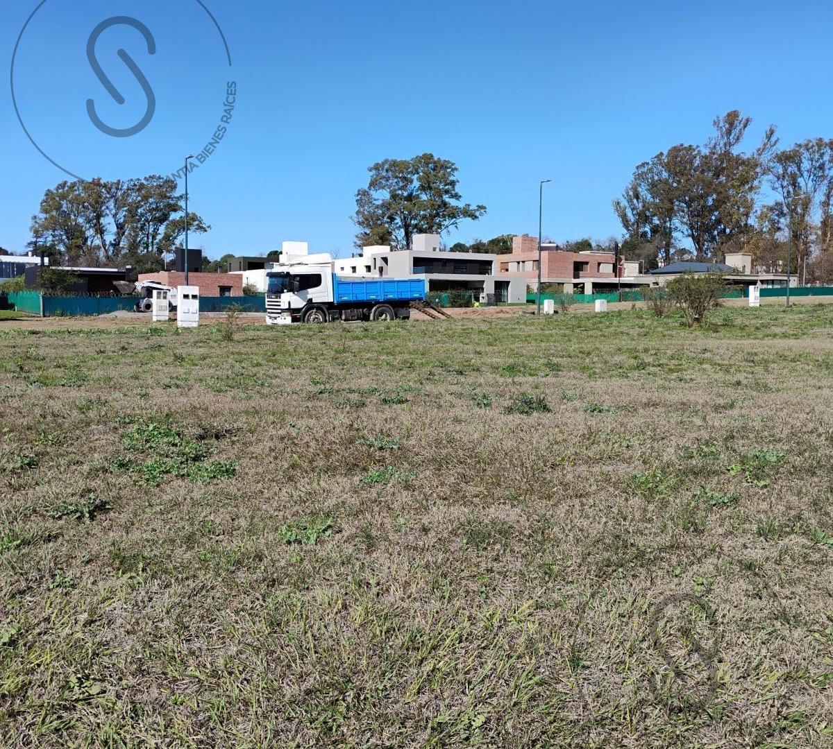 Foto de Terreno EN VENTA en JARDIN INGLES ESTE - VALLE ESCONDIDO, imagen 5