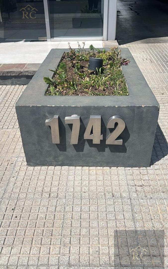 Foto de Venta cochera fija y cubierta en edificio. Acceso 24 hs. en Lomas De, imagen 4