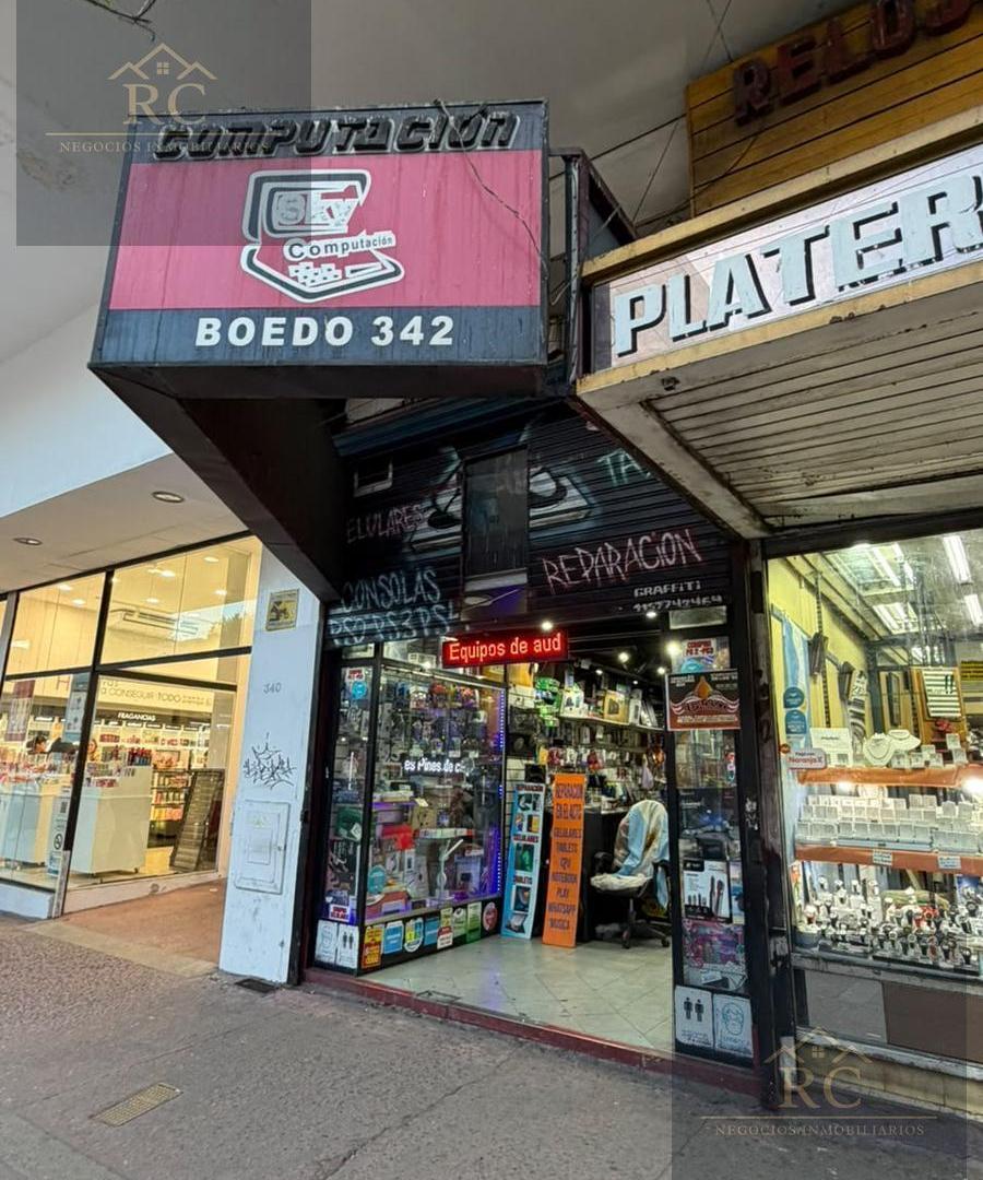 Foto de Local en venta sobre importante calle comercial del centro de Lomas de, imagen 1