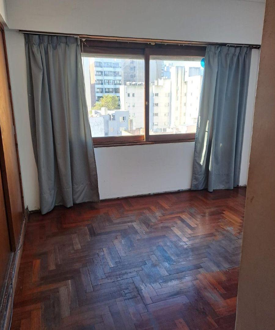 Foto de 24 MESES SEMIPISO A LA CALLE CON BALCÓN, muy bueno la perla centro, imagen 4