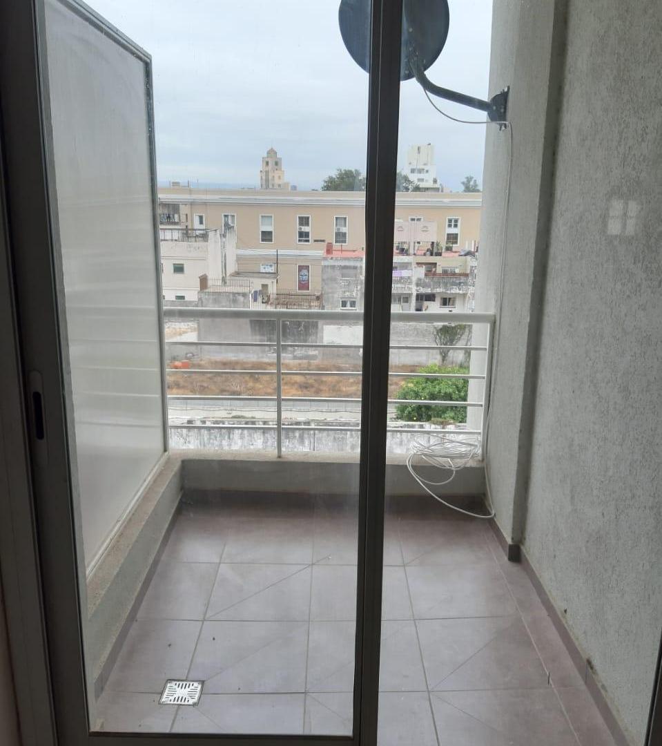 Foto de INMOBILIARIA ALQUILA DPTO 1 DORMITORIO FRENTE A PLAZA RAFAEL NUÑEZ, imagen 4