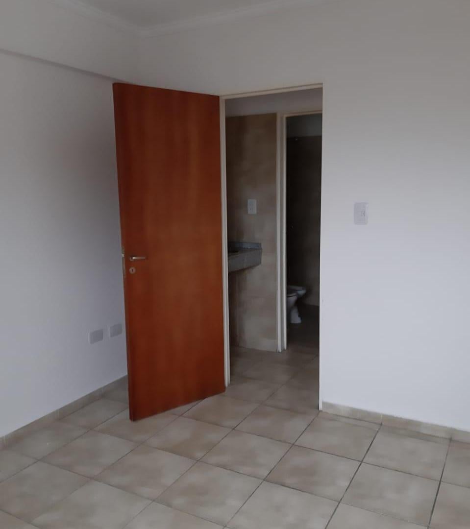 Foto de INMOBILIARIA ALQUILA DPTO 1 DORMITORIO FRENTE A PLAZA RAFAEL NUÑEZ, imagen 3