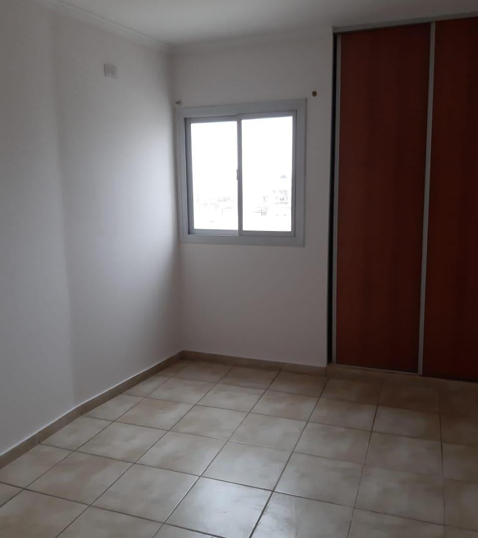 Foto de INMOBILIARIA ALQUILA DPTO 1 DORMITORIO FRENTE A PLAZA RAFAEL NUÑEZ, imagen 2
