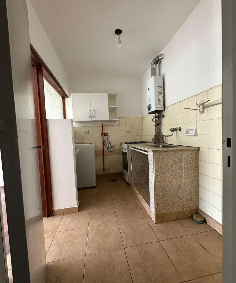 DEPARTAMENTO URQUIZA Y CORRIENTES 1 DORMITORIO 4