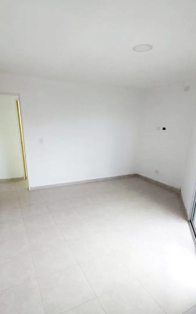 Venta en bloque con renta activa -5 PH + 2 locales 4
