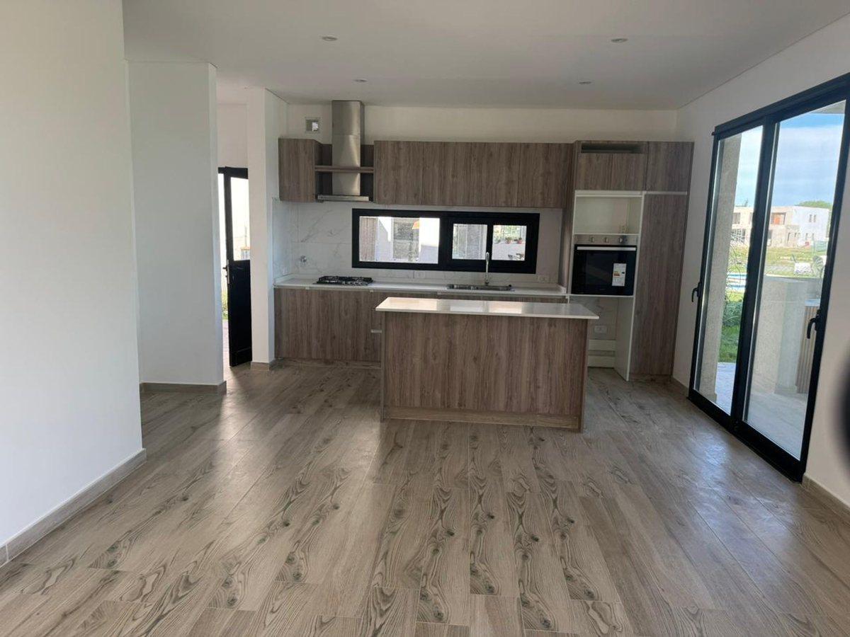 Casa al Lago Premium con Pileta en El Cantón Norte