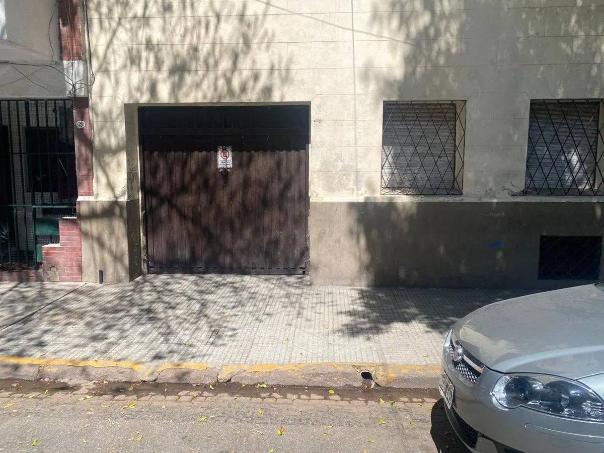 VENTA PH,CON DEPOSITO, GALPON EN CONSTITUCION CABA 2
