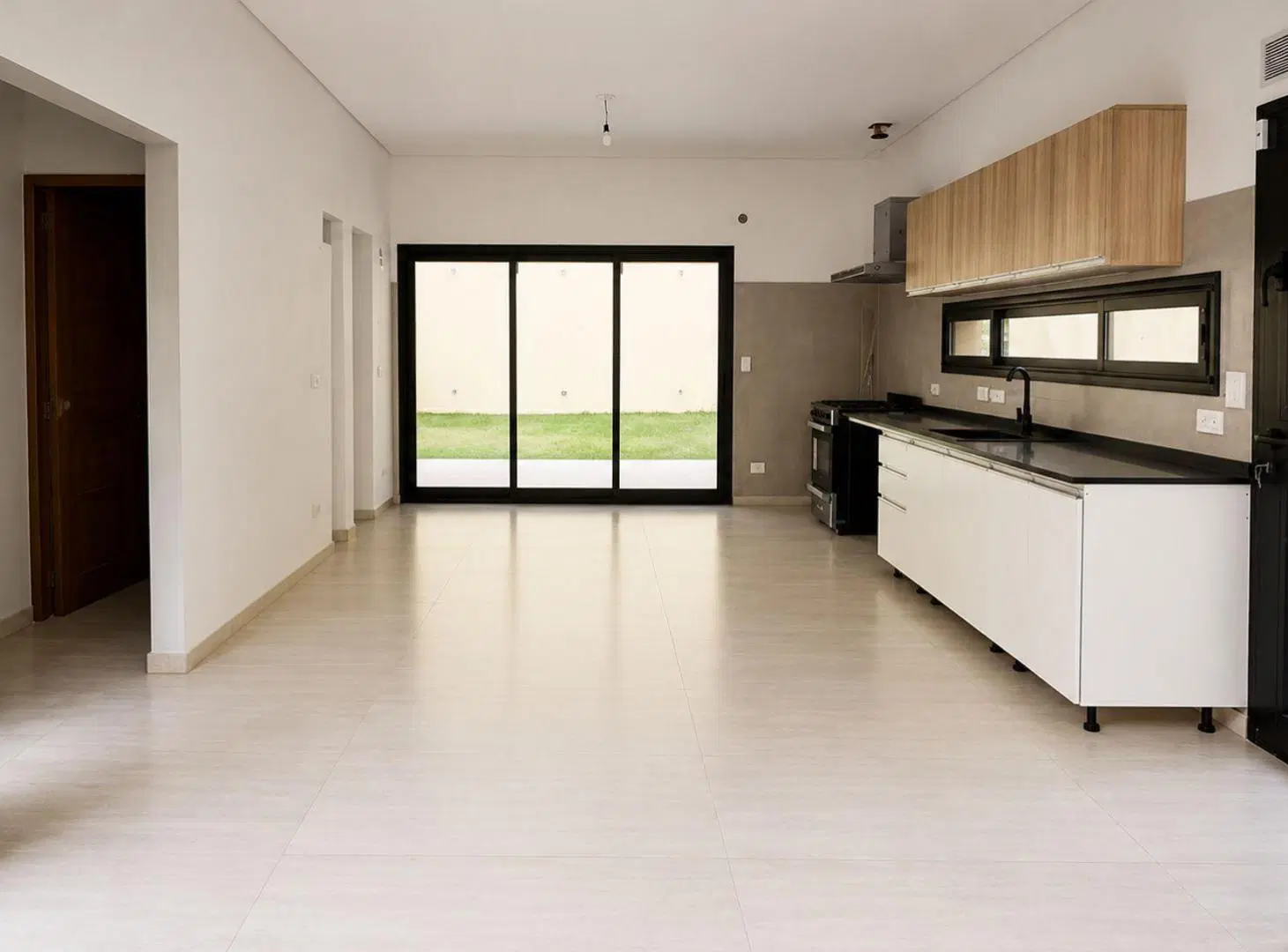 CASA 6 AMBIENTES EN MARTÍNEZ A ESTRENAR 8