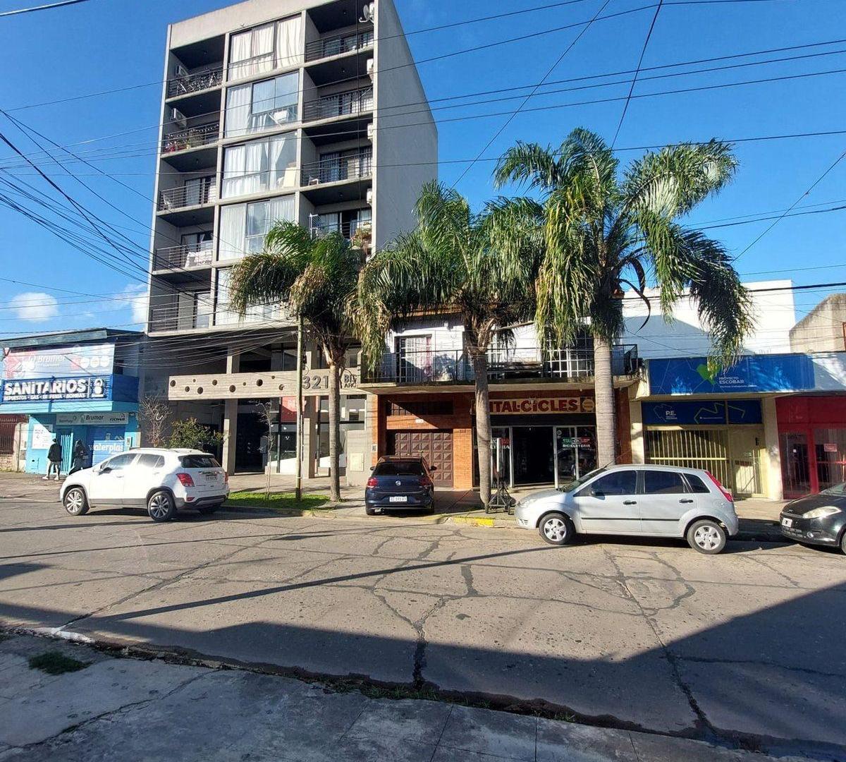 VENTA/PERMUTA LOTE COMERCIAL ESCOBAR CENTRO