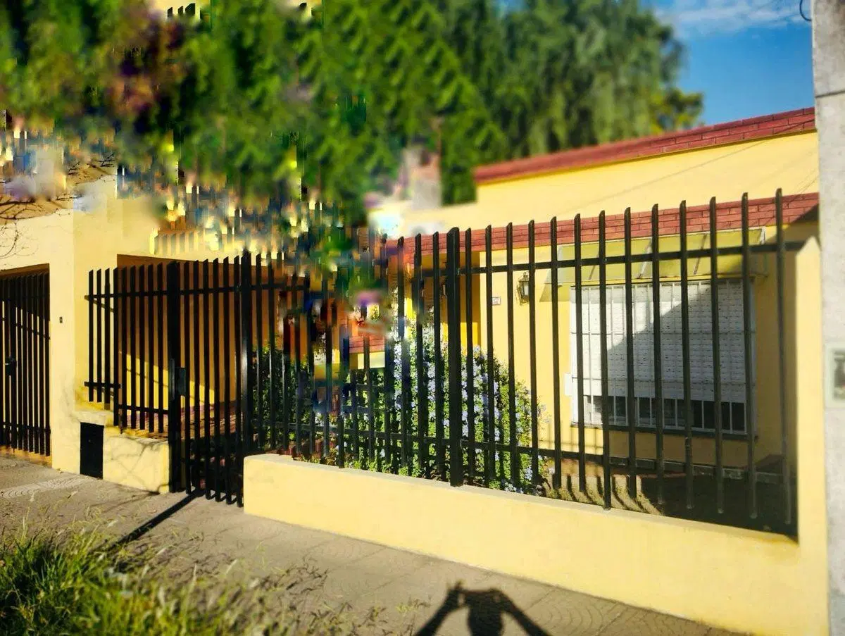 VENTA OPORTUNIDAD!! CASA 4 AMBIENTES MORON 2