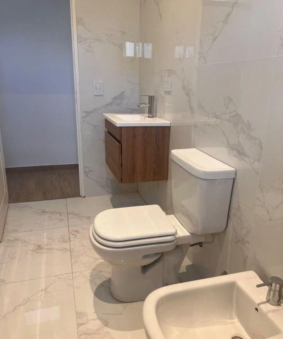 VENTA CASA 5 AMBIENTES STA ELENA PILAR DEL ESTE 2