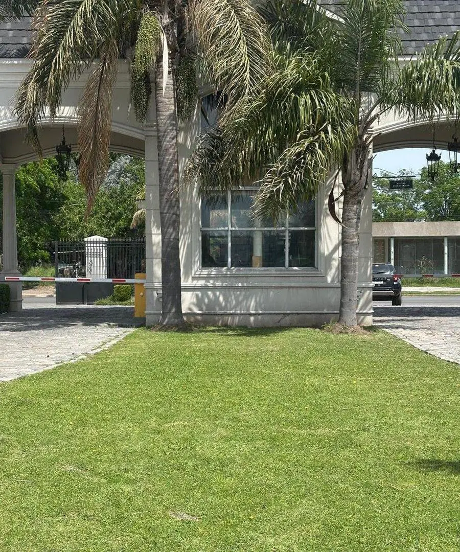 VENTA LOTE BARRIO PRIVADO CHATEAU PILAR 3