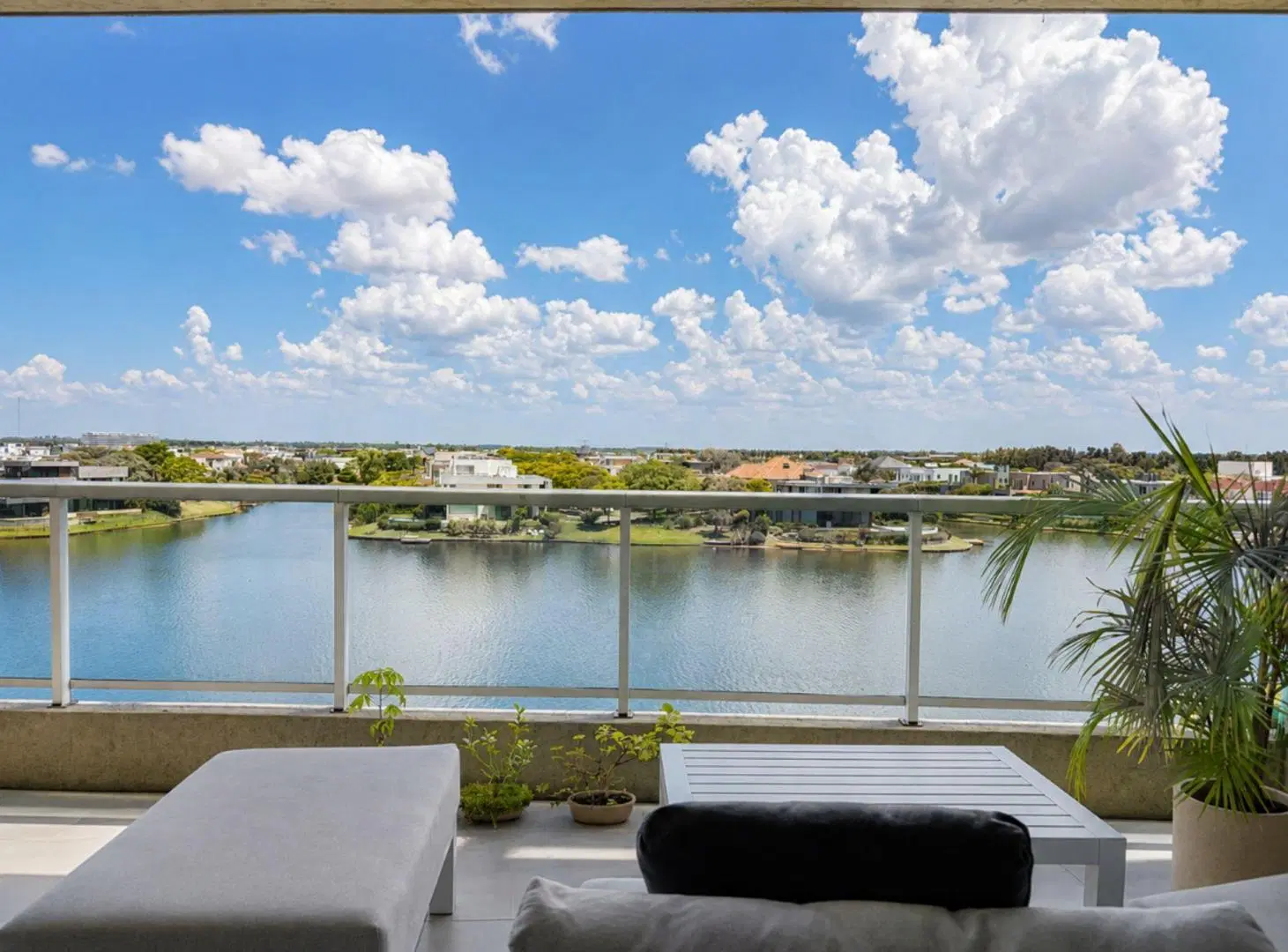 Departamento Aqua Golf  2, islas del Golf Nordelta 2