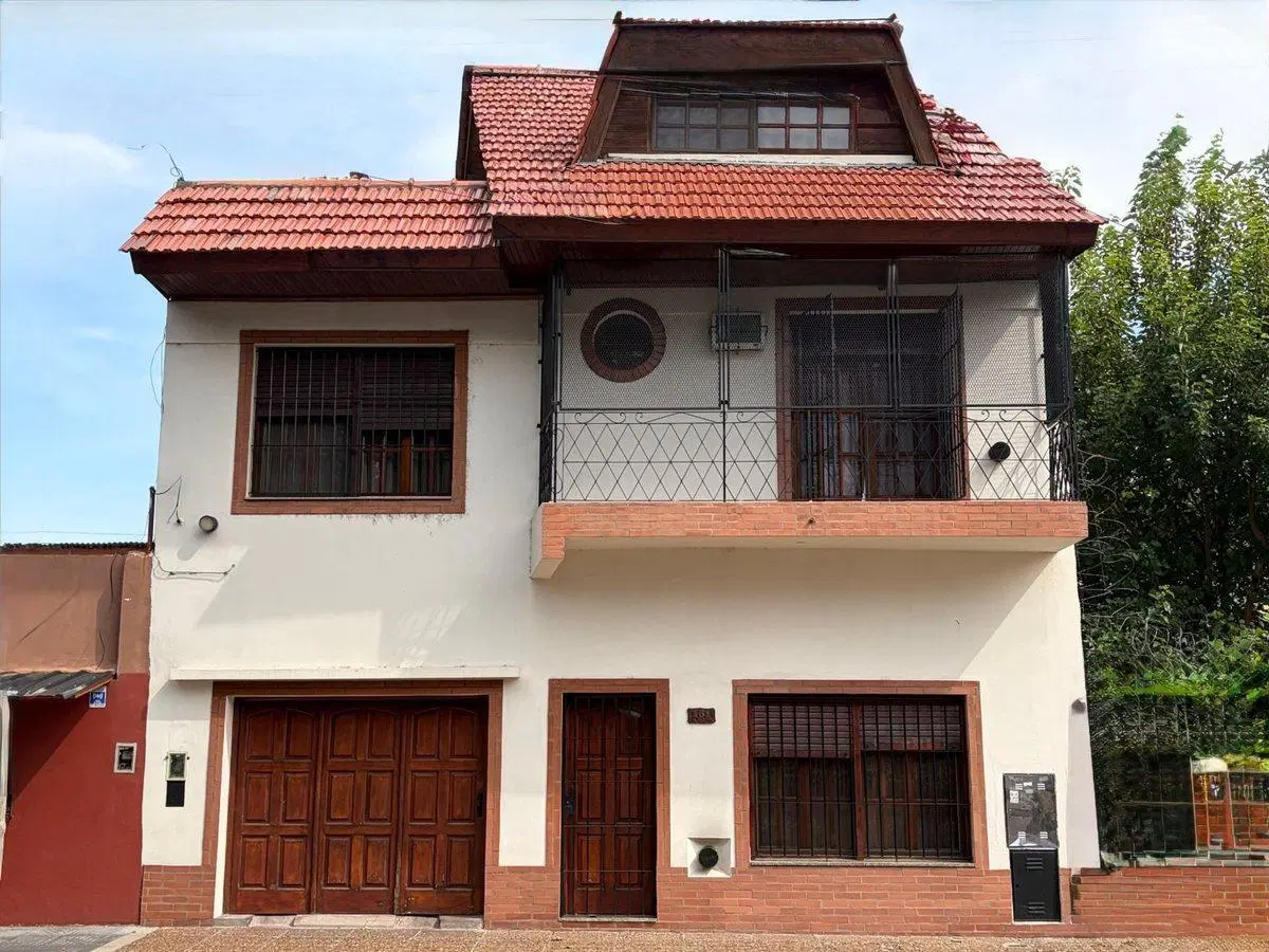 Casa impecable en Avellaneda 5