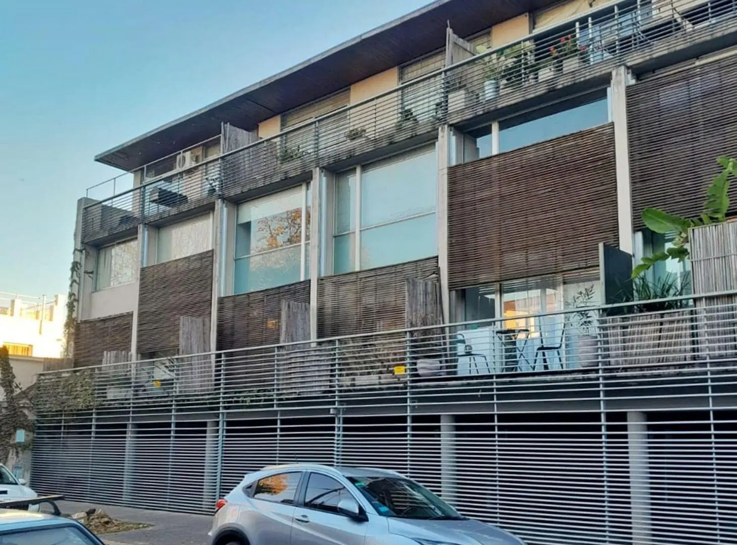 Moderno Loft de 2amb con cochera en alquiler. 4