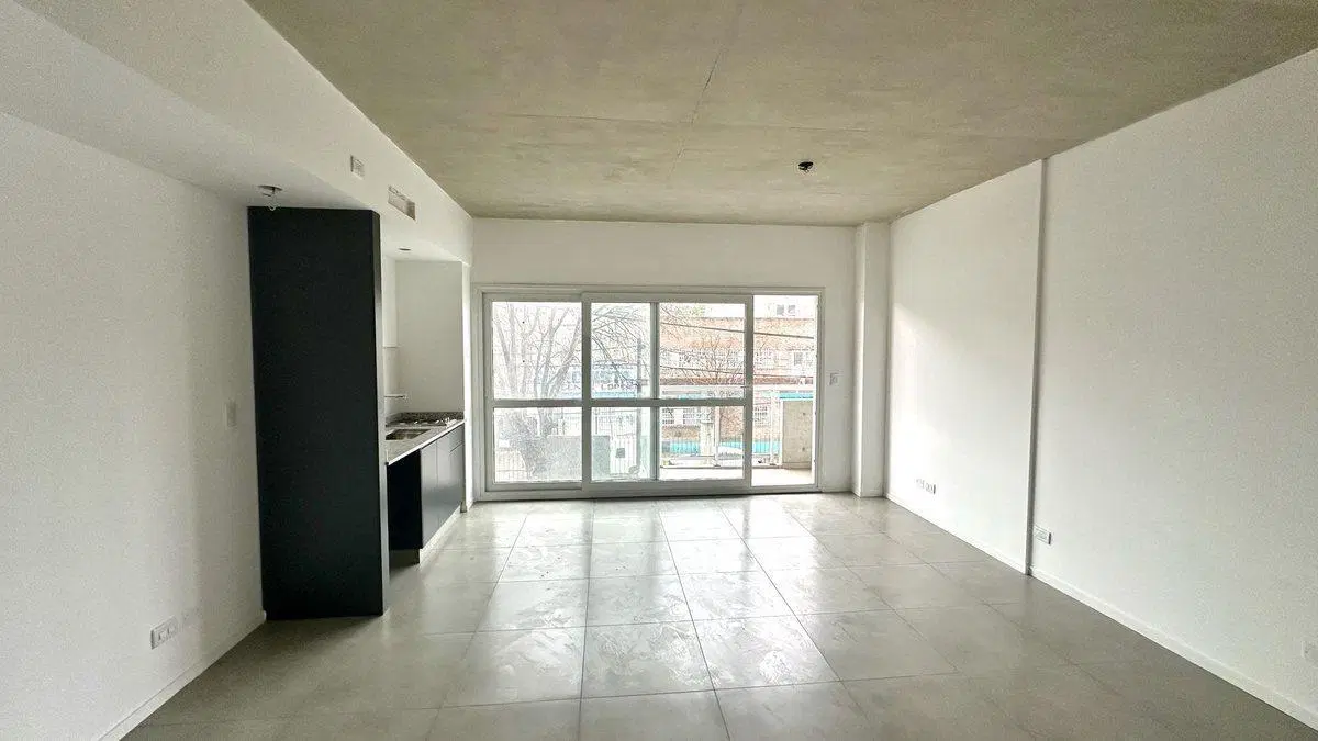 VENTA MONOAMBIENTE BALCON COCHERA MARTELLI PERMUTA 2
