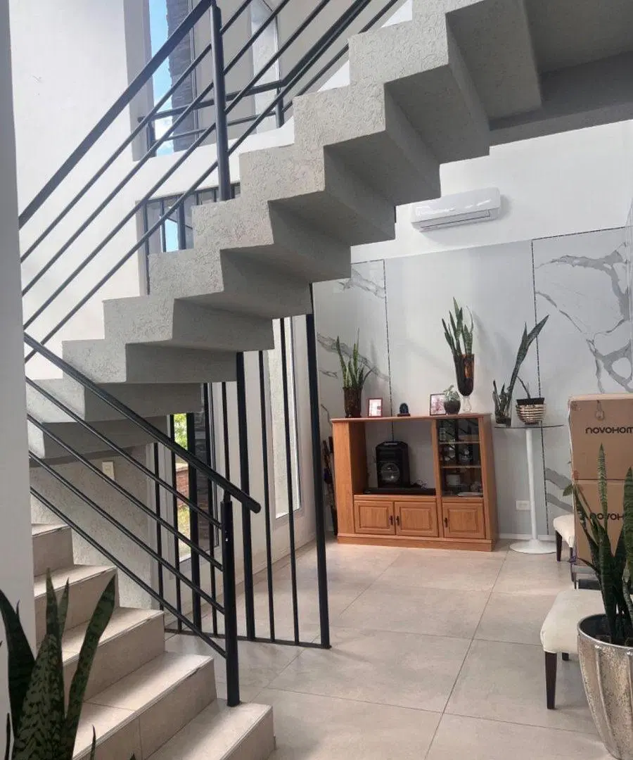 CASA EN VENTA 6 AMBIENTES STA GUADALUPE PILAR DEL 3
