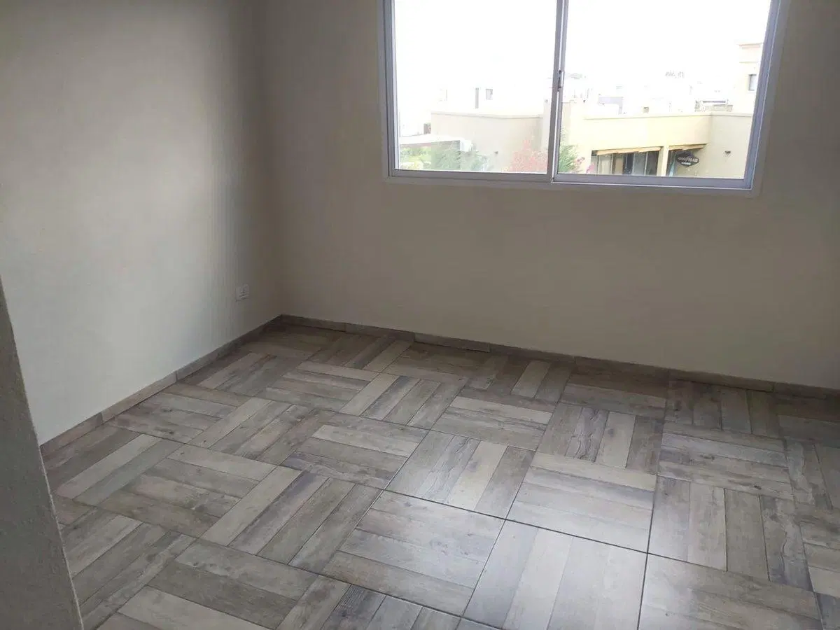 VENTA CASA 5 AMB DOBLE COCHERA PILAR DEL ESTE 4
