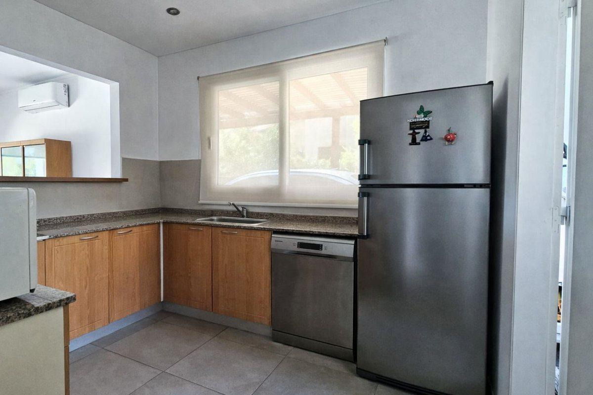 Foto de VTA CASA 1 PLANTA 3 DORM GRAN JARDIN VILLANUEVA, imagen 4