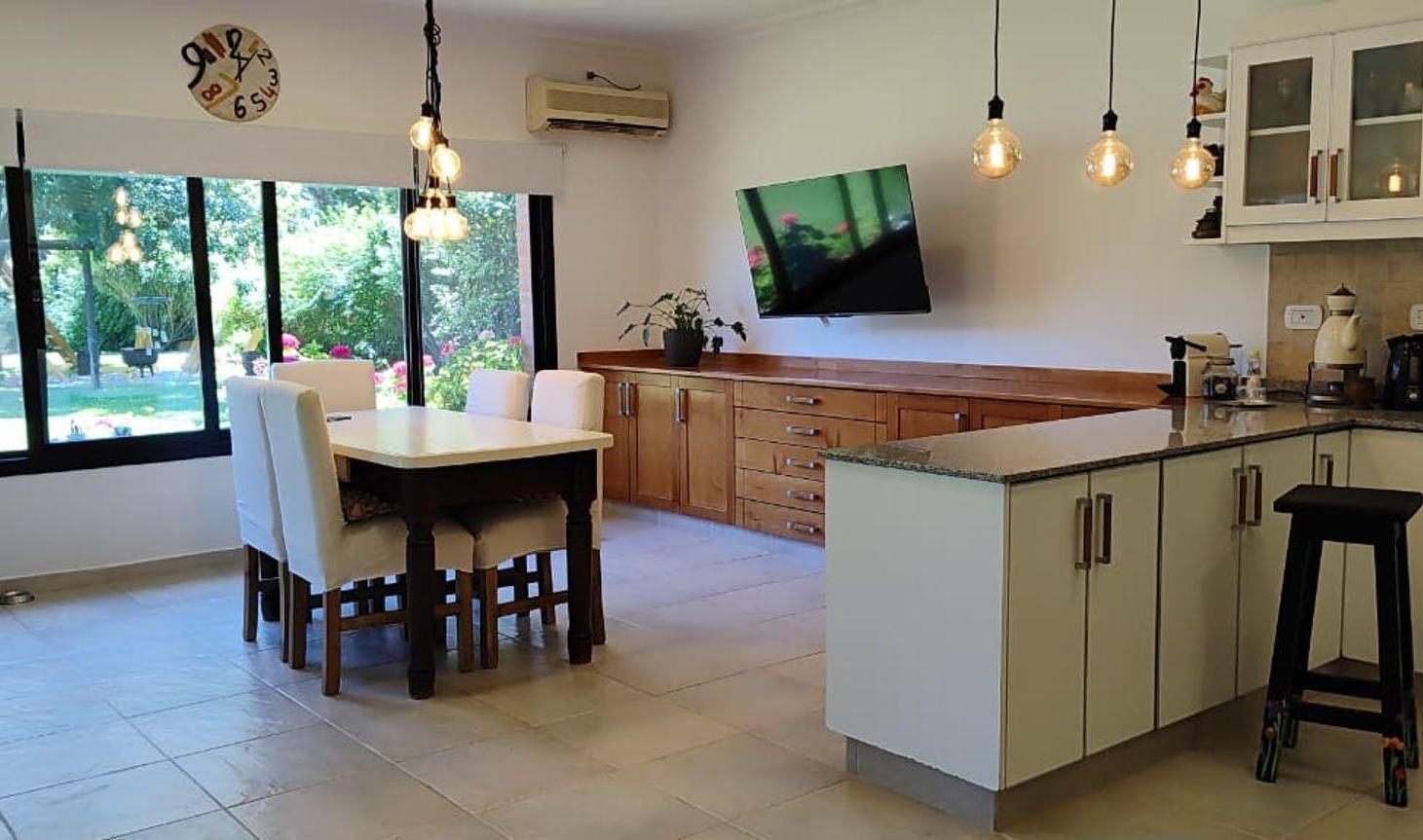 Foto de CASA VENTA 6 AMB/PIL/JACUZZY B LA CELINA MASCHWITZ, imagen 4