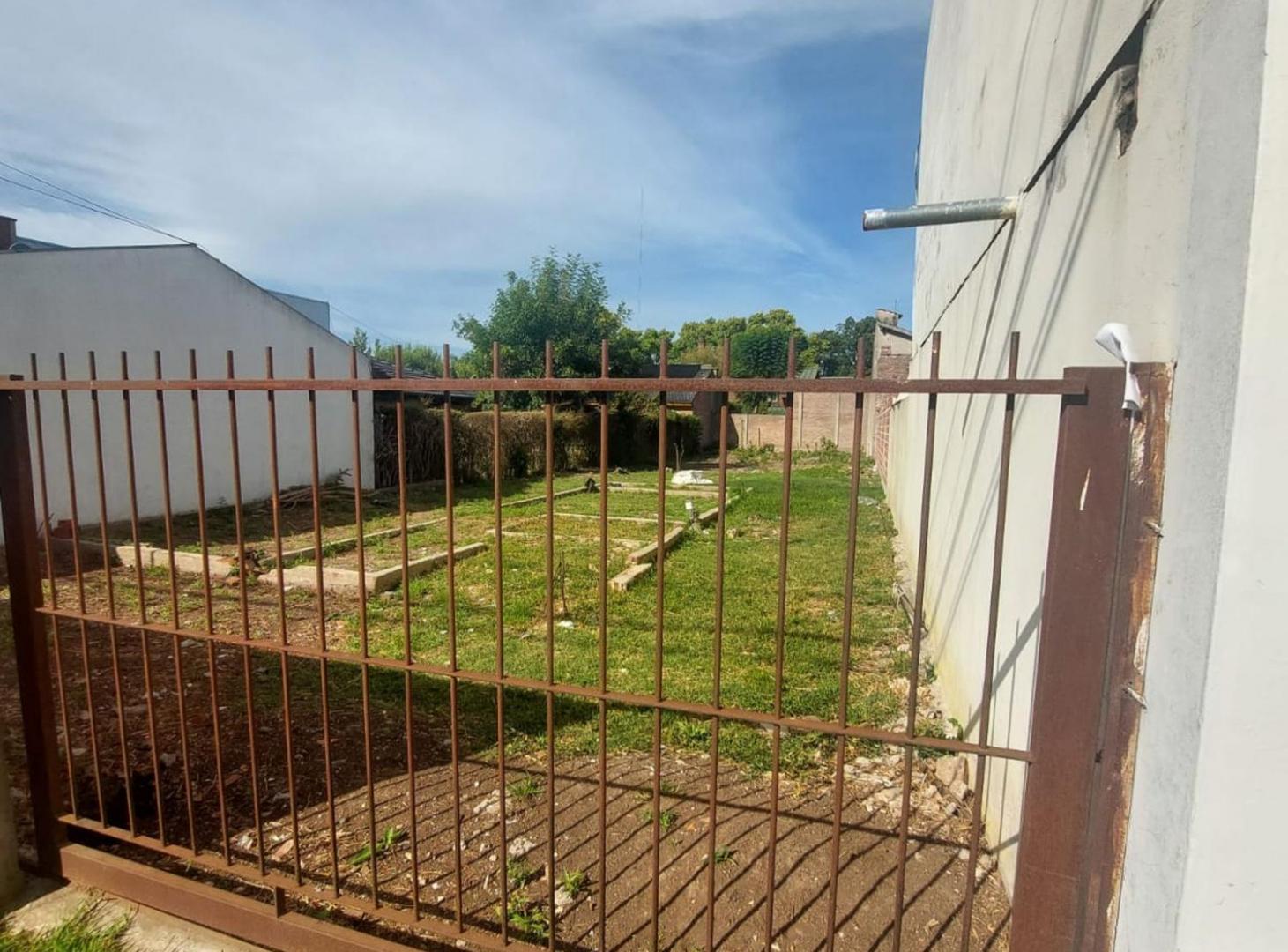 Foto de VENTA LOTE CALLE 12 de octubre 100 B DE ESCOBAR, imagen 3