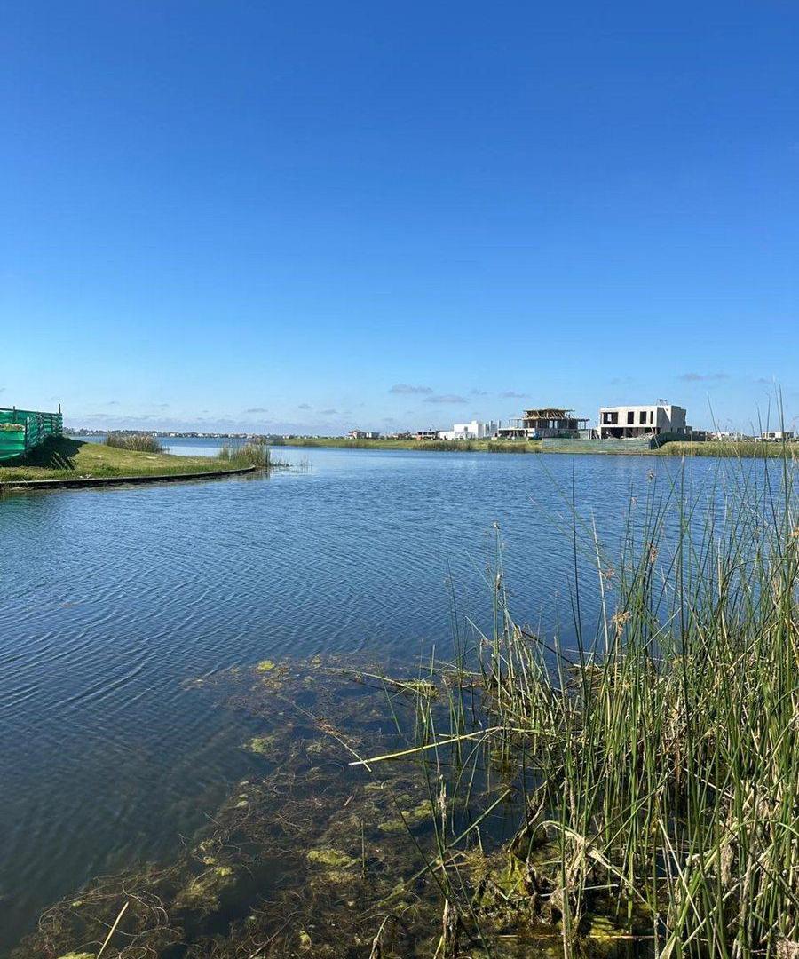 Foto de LOTE VENTA BARRIO AMARRAS PUERTOS AL LAGO CENTRAL, imagen 1