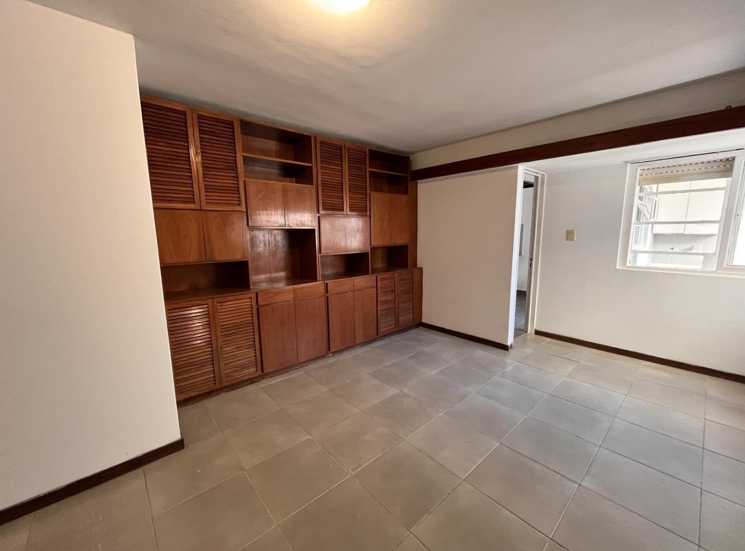 Foto de DEPATRTAMENTO EWN VENTA LA PLATA 4 AMBIENTES CIN PATIO, imagen 5