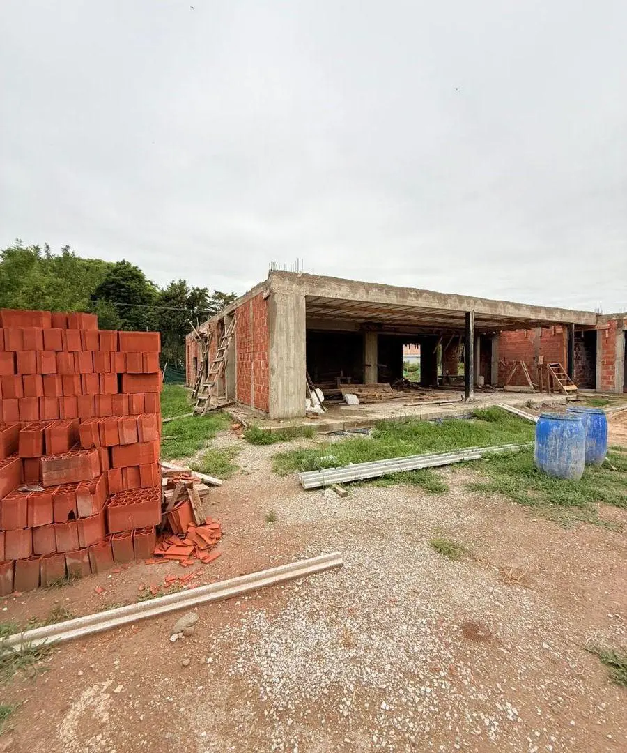 VENDO CASA EN OBRA EN CAMPIÑAS DEL SUR- BARRIO CERRADO- ESCRITURA- ENTREGA Y FINANCIACION 4