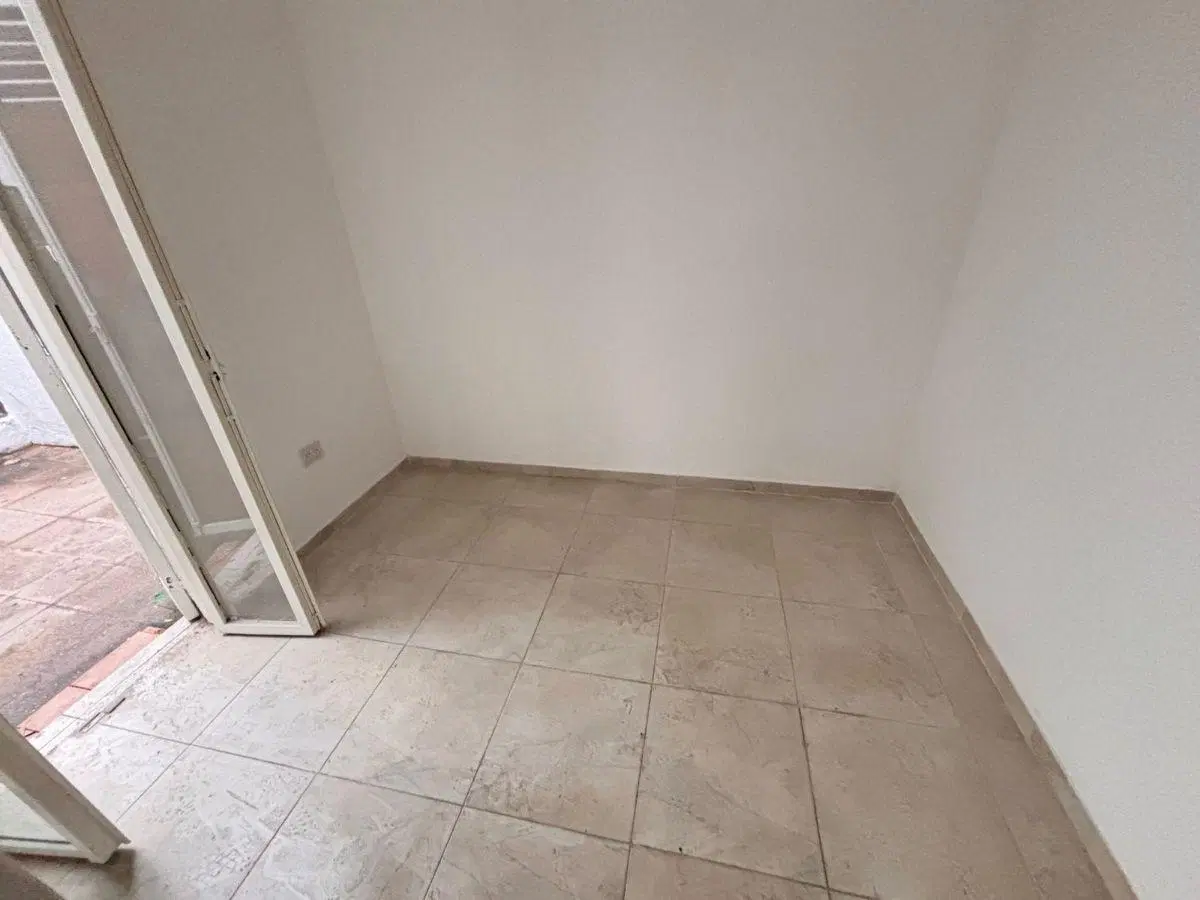 ALQUILO MONOAMBIENTE EN MONTEVIDEO 772 3