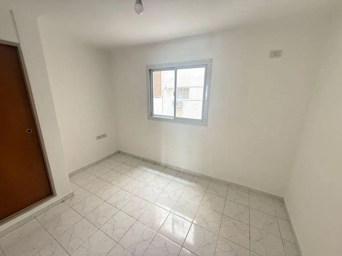 ALQUILO DEPARTAMENTO DE UN DORMITORIO, EN CRISOL 141- PISO 2 5