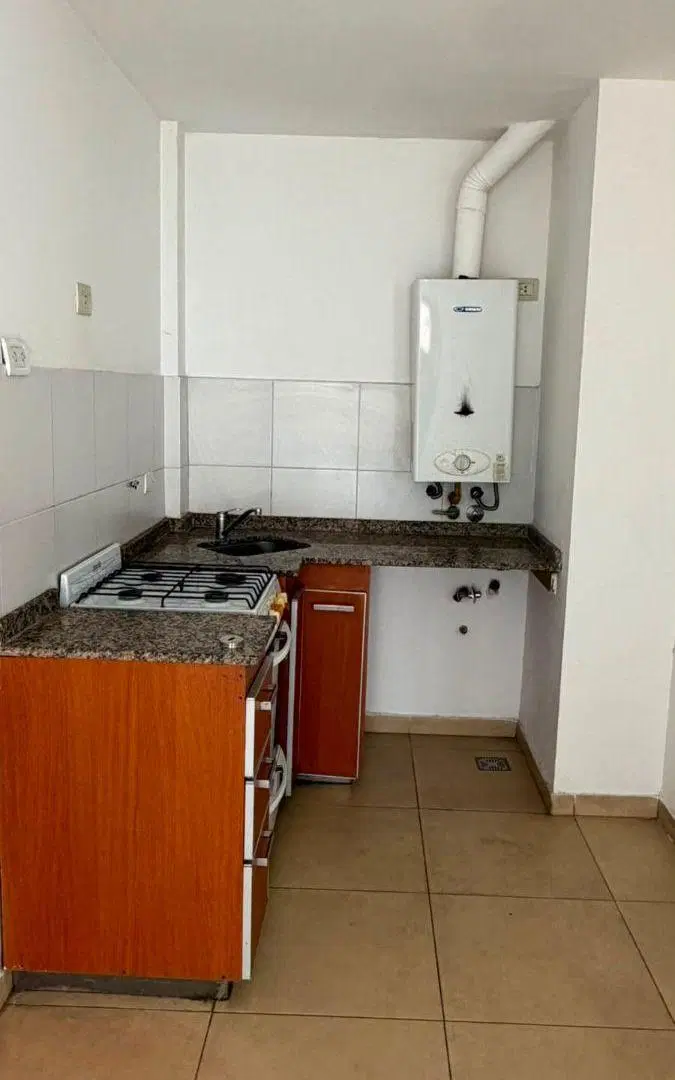 ALQUILO DEPARTAMENTO EN OBISPO TREJO 1022 2