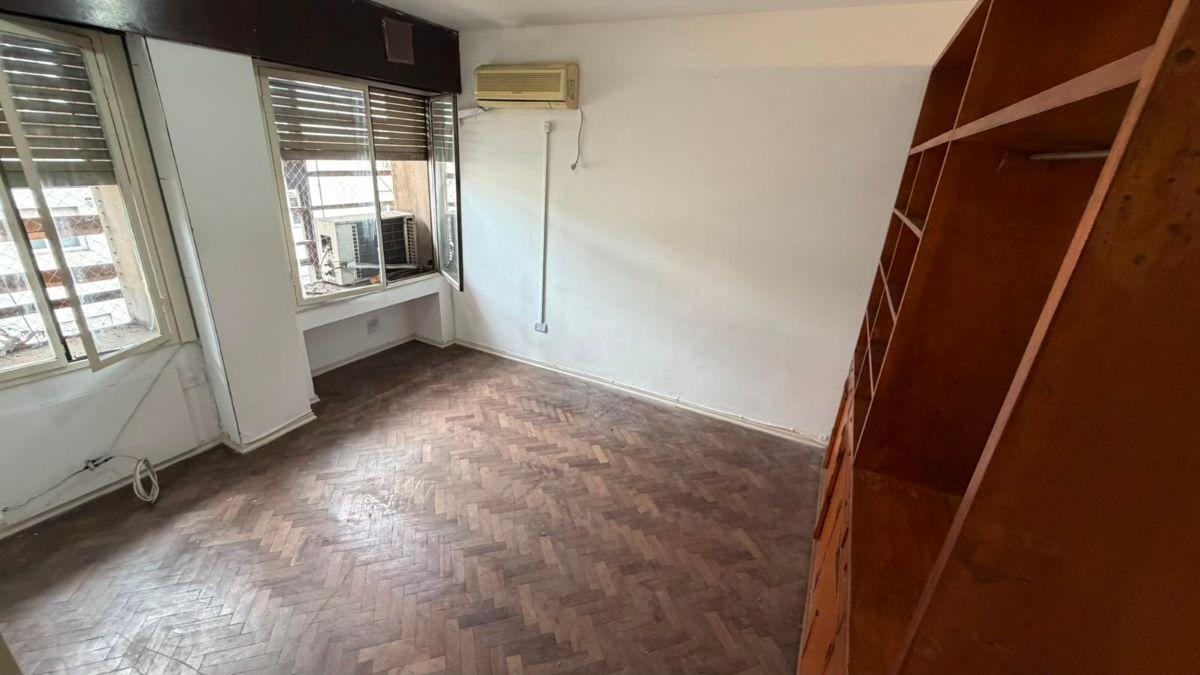 Foto de ALQUILO MONOAMBIENTE AMPLIO DIVIDIDO EN GENERAL PAZ ESQ COLON, imagen 5