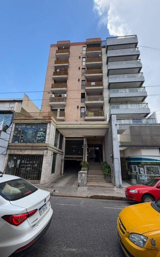 Foto de DEPARTAMENTO EN VENTA - BARRIO CENTRO, imagen 1