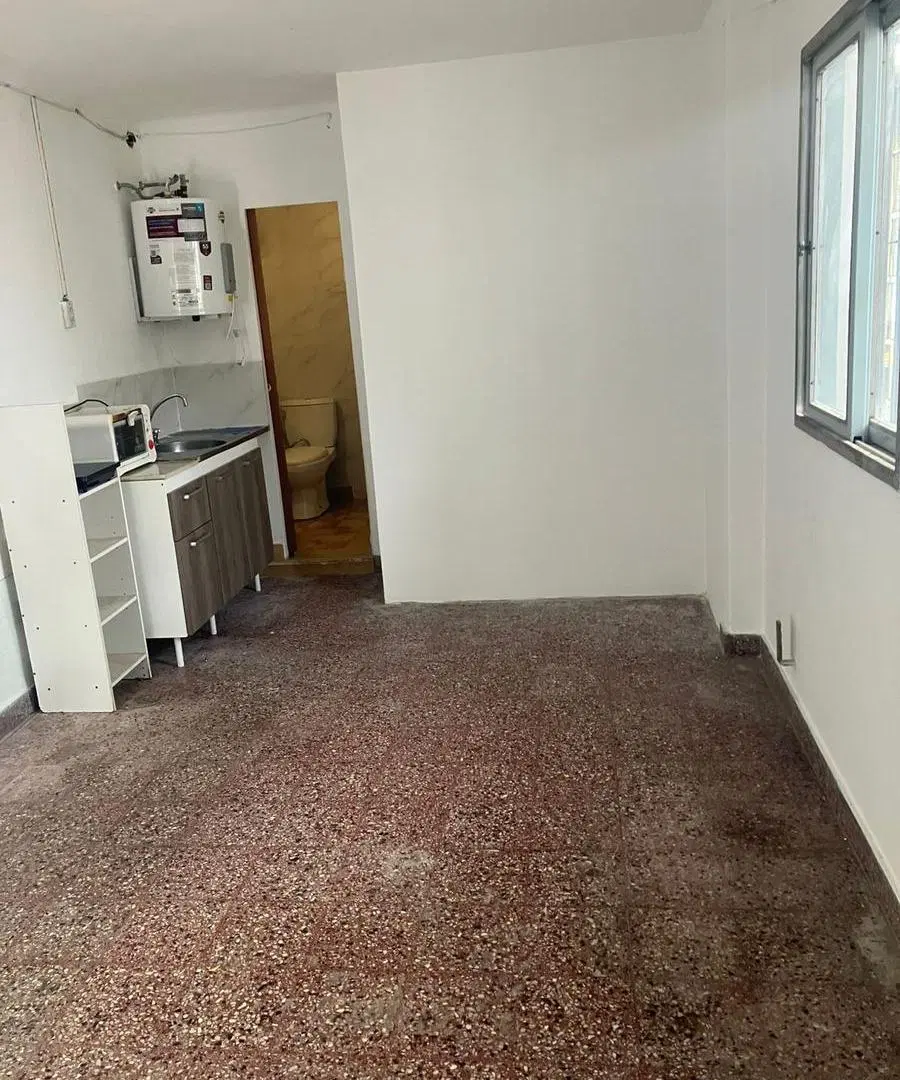DEPARTAMENTO MONOAMBIENTE EN ALQUILER 2