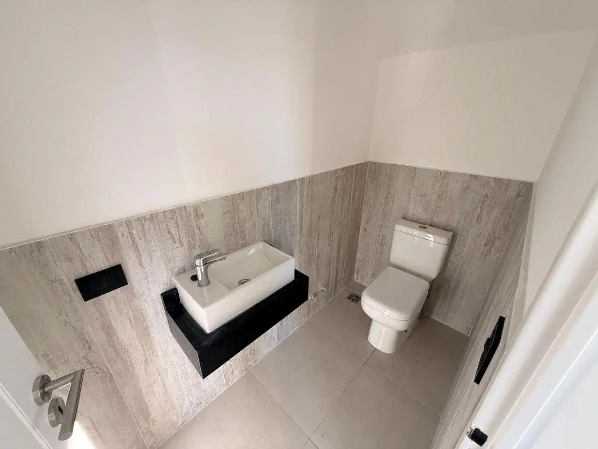 Casa en Venta en Pilar del Este 5