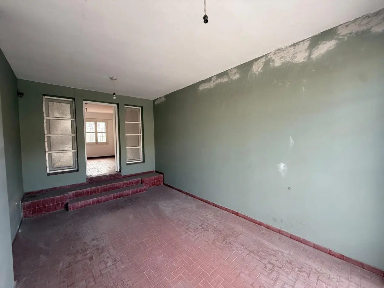 CASA EN VENTA - BARRIO LAS LOMAS 4