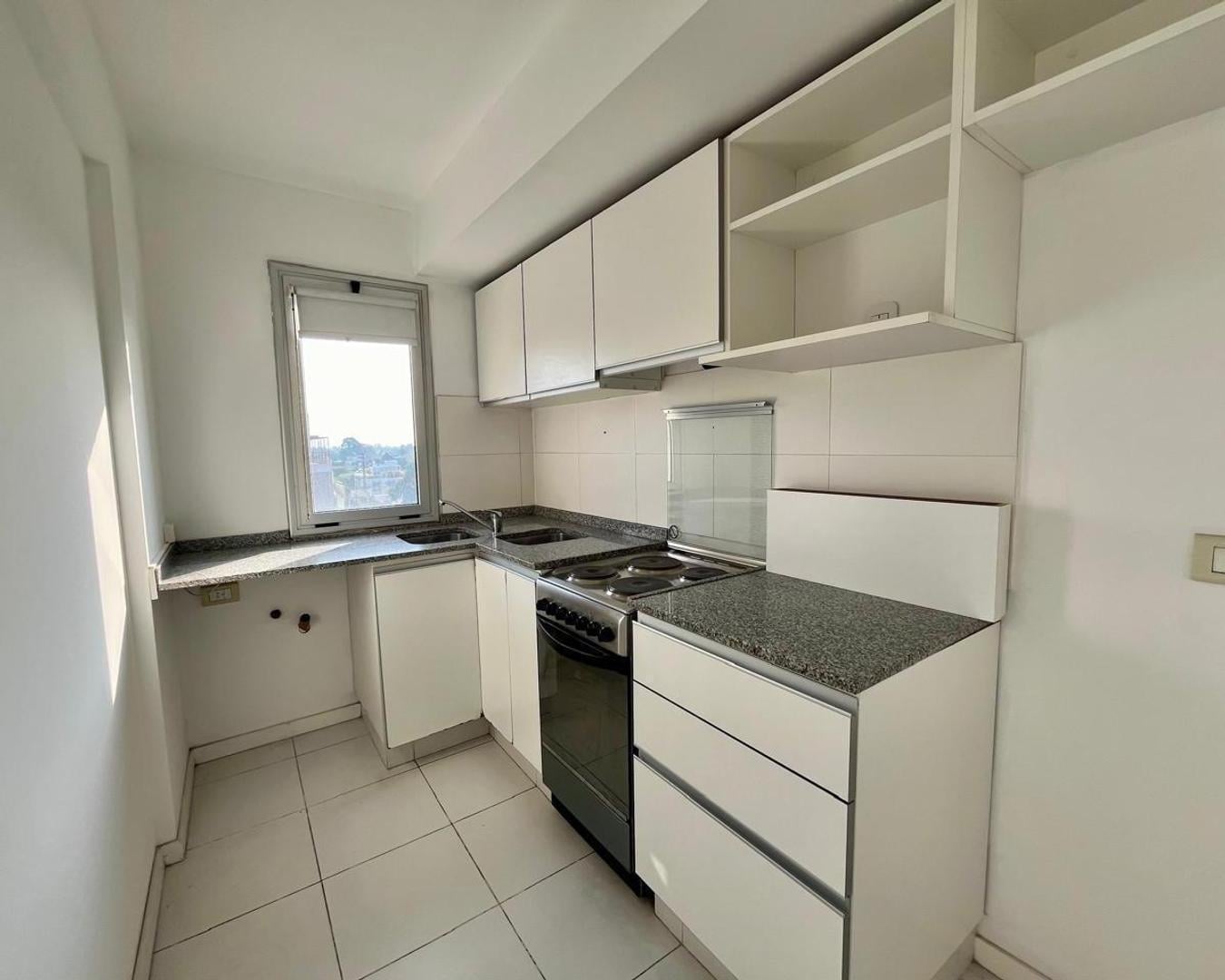 Foto de Depto de tres ambientes con terraza propia, imagen 2