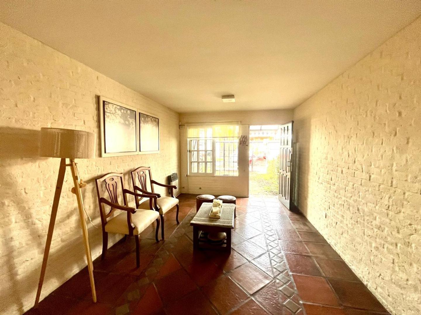 Foto de Duplex de estilo rustico ubicado a mts del Centro Comercial, imagen 3