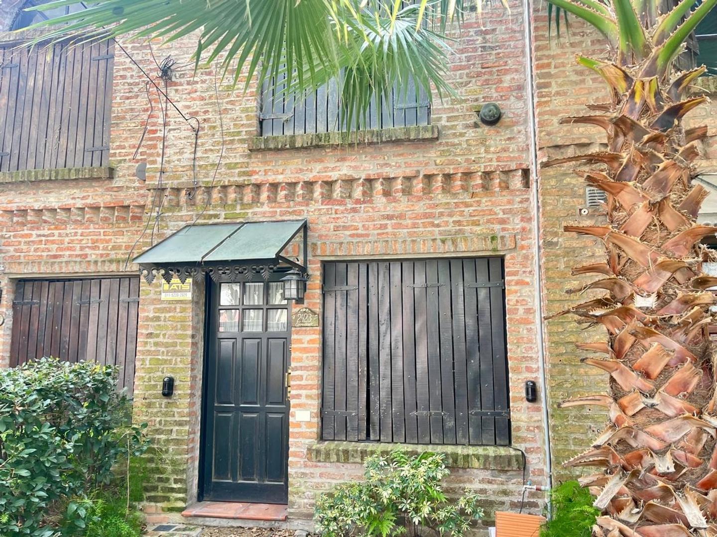 Foto de Duplex de estilo rustico ubicado a mts del Centro Comercial, imagen 1