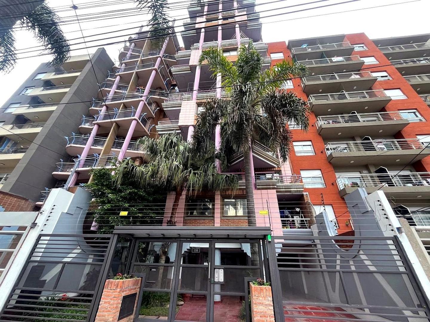Foto de Departamento de tres ambientes con cochera, centro de Moron, imagen 3