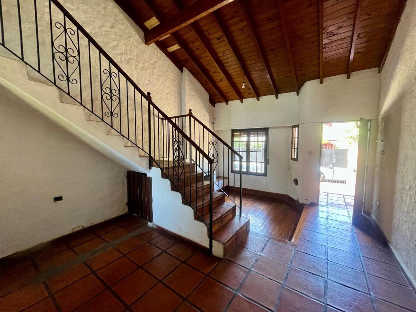 Foto de Oportunidad unica chalet con gran potencial, imagen 2