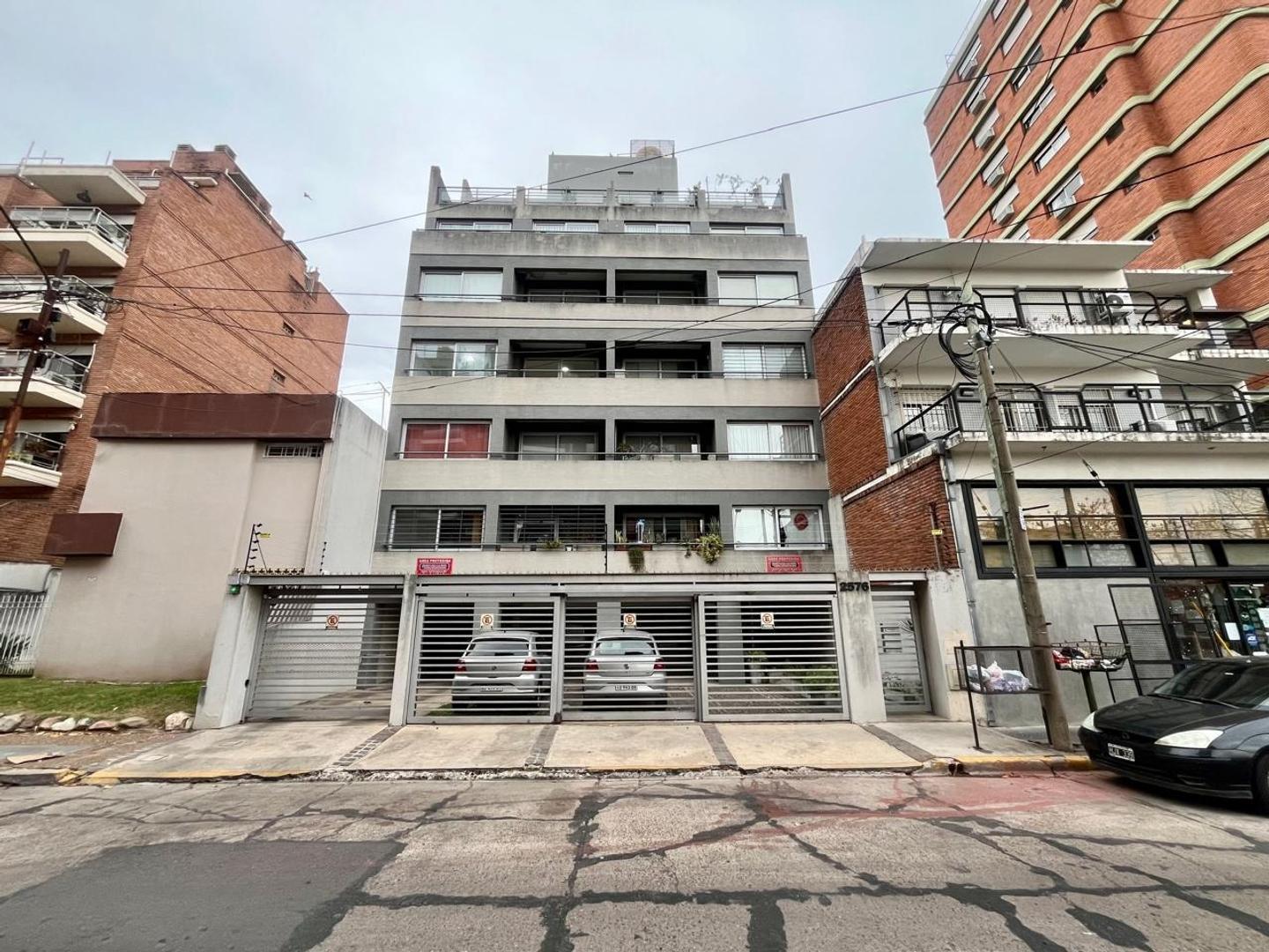 Foto de Venta de departamento de dos ambientes muy luminoso, imagen 1