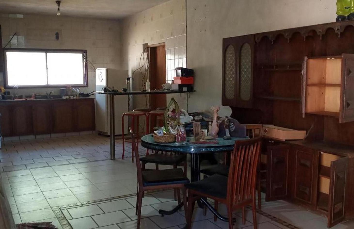 Foto de Casa a la venta a reciclar, a metros del Acceso Oeste, imagen 3