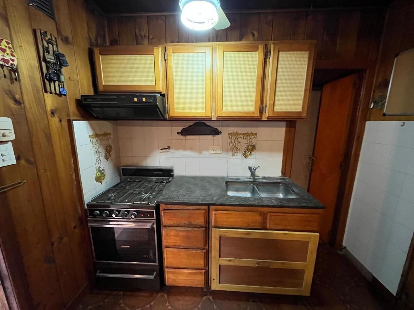 Foto de Chalet tipo "cabaña" sobre lote de 1.100 m2, imagen 4