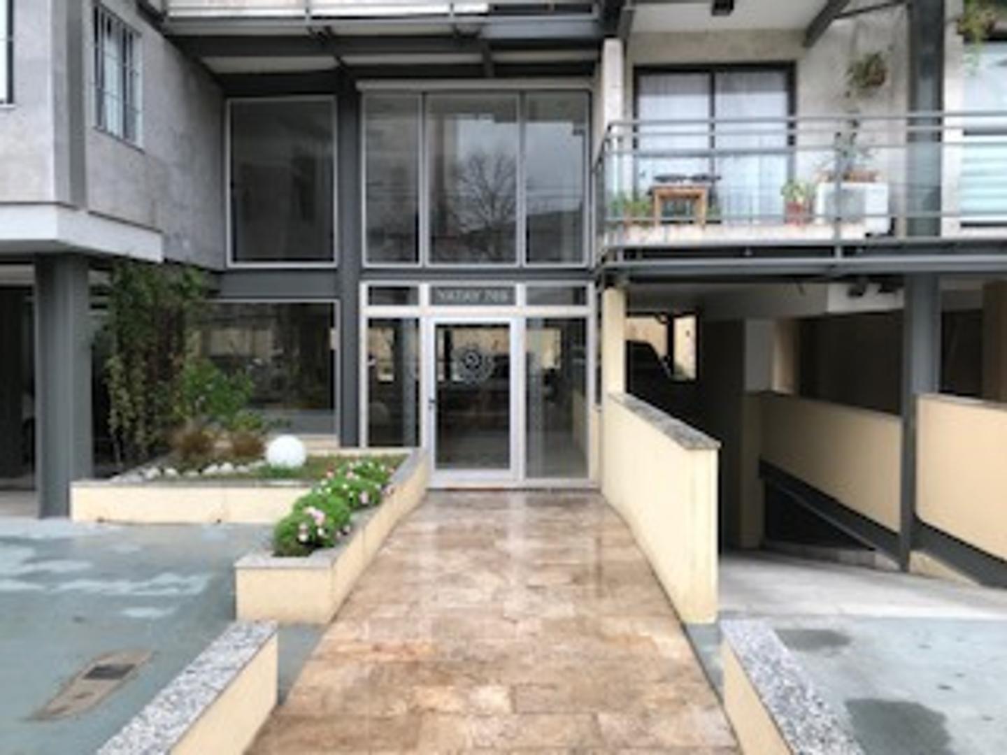 Foto de Departamento dos ambientes. A estrenar. Con cochera, imagen 2