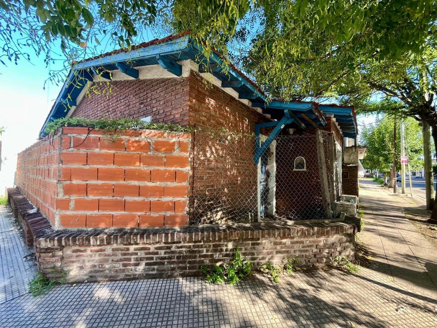 Foto de Chalet en esquina totalmente a reciclar, imagen 4