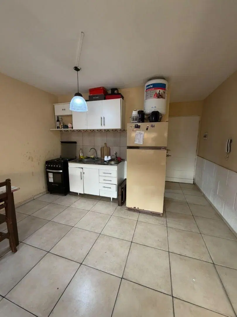 DEPARTAMENTO 1 AMBIENTE EN MORÓN EN VENTA 4