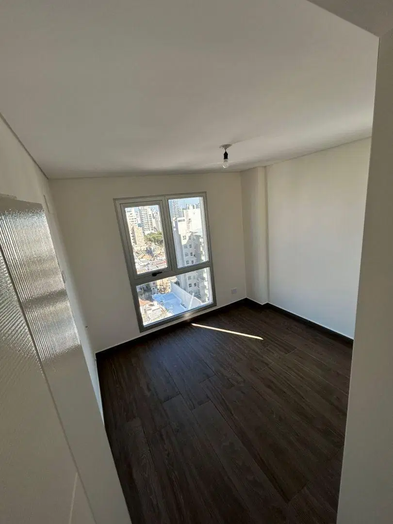 Departamento 2 ambientes. | Bulevard Pellegrini al 2900 2