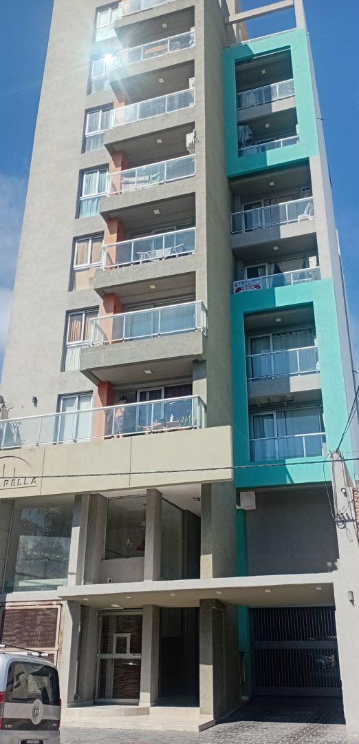 Departamento 2 ambientes 0 dormitorios. | Tucuman al 3500