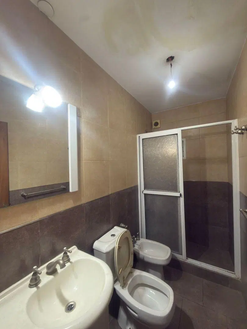 Casa 3 ambientes. | Pasaja Paraguay al 6900 5